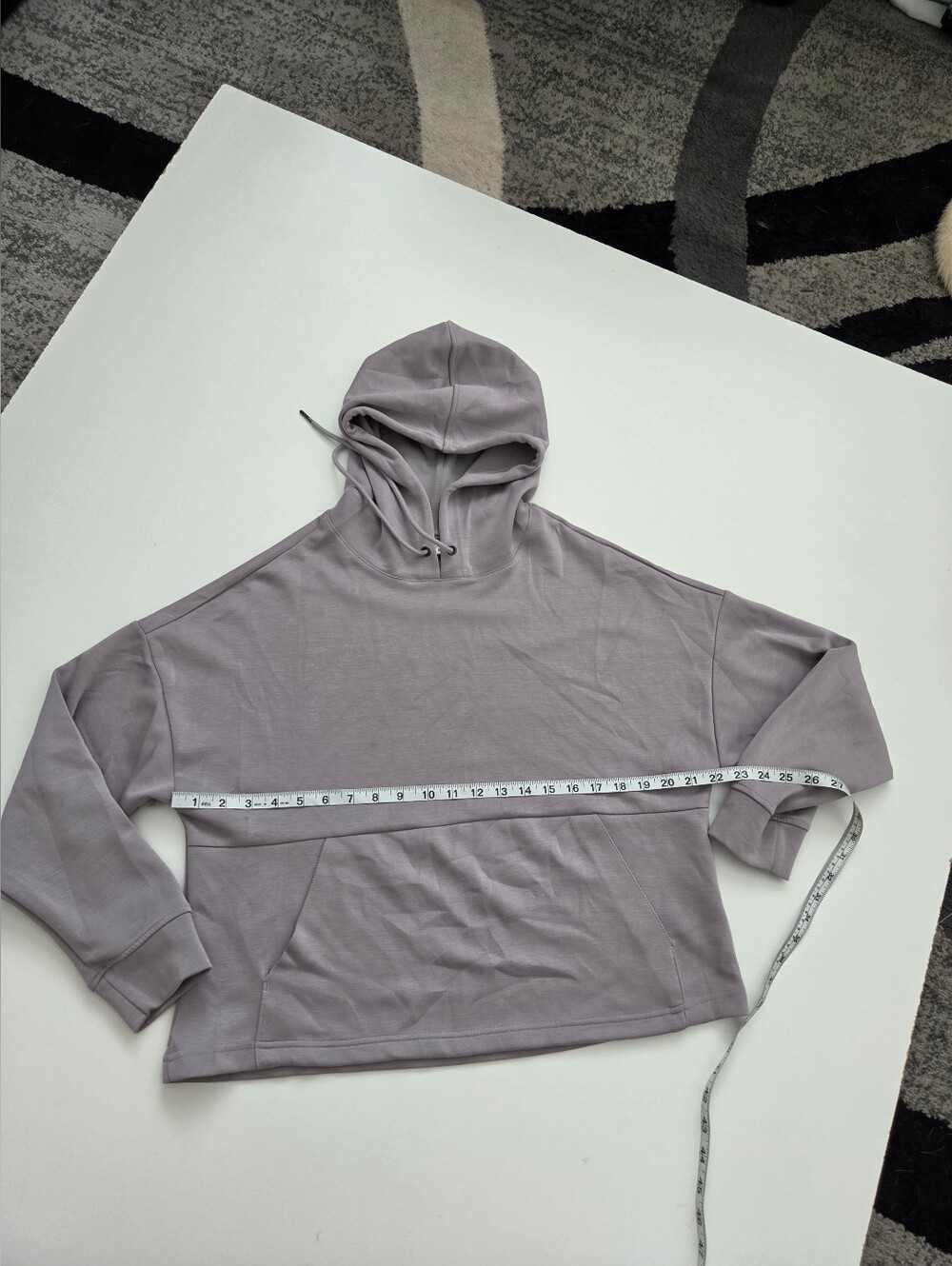 ​Maurices Gray Cropped Hoodie Sweatshirt Size M Pocket